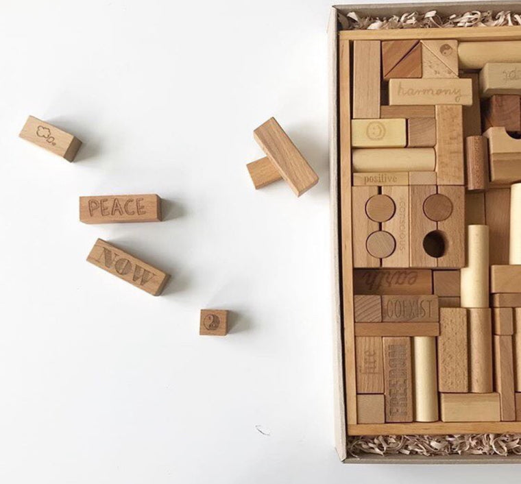 WOODEN STORY | Blocks | Peace & Love 72 pieces | Natural