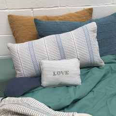 CAMOMILE LONDON  | Jaquard Triangle Cushion Cover