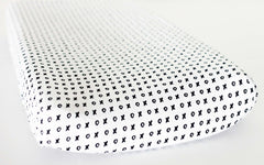 MODERN BURLAP Organic Changing Pad Cover XO