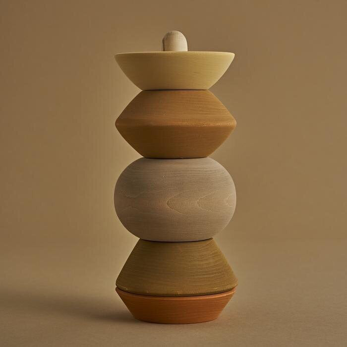 RADUGA GRËZ | Big Ball Sculpture Stacking Tower