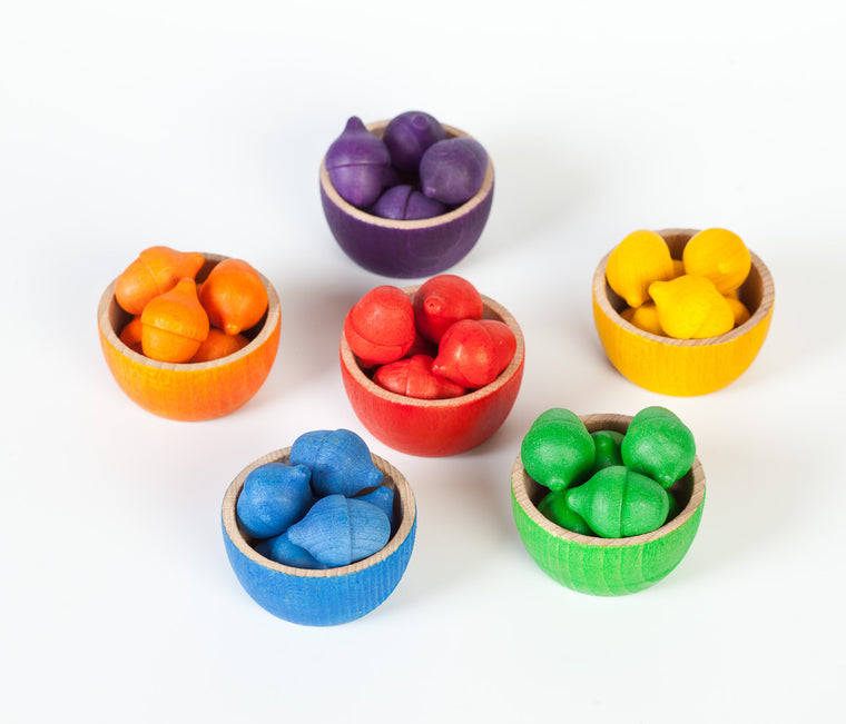 GRAPAT | Coloured Bowls and Acorns