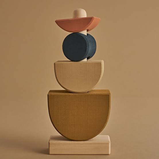 RADUGA GRËZ | Shapes Stacking Tower